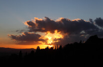 Tramonto su Monterivecchi